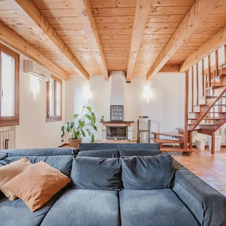 בית נופש House Venice Easy Access