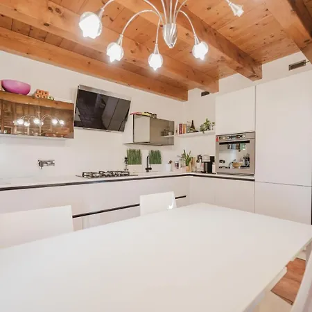 בית נופש House Venice Easy Access